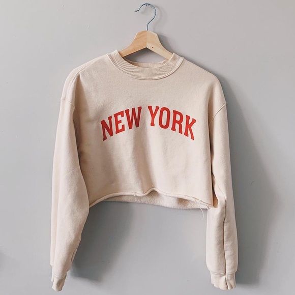 NEW YORK CROPPED CREWNECK - Picture 3 of 6